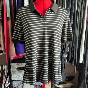 LL56 Oakley polo shirt